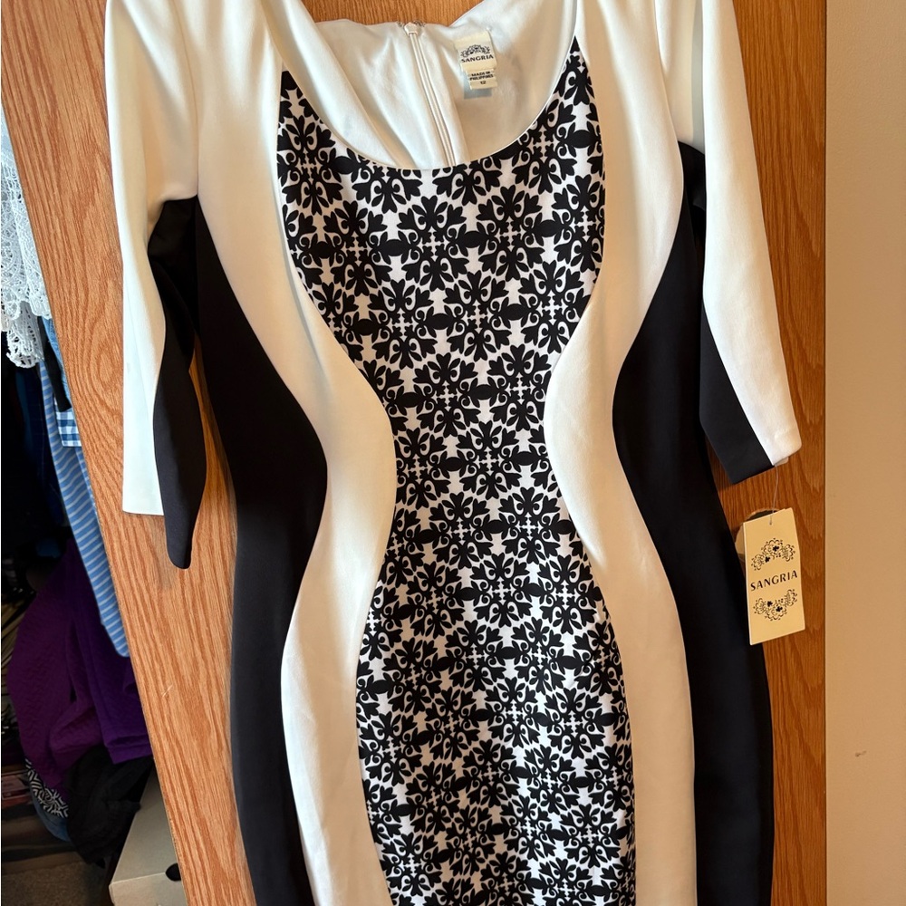 Signature by Sangria Black and White Patterned Dress